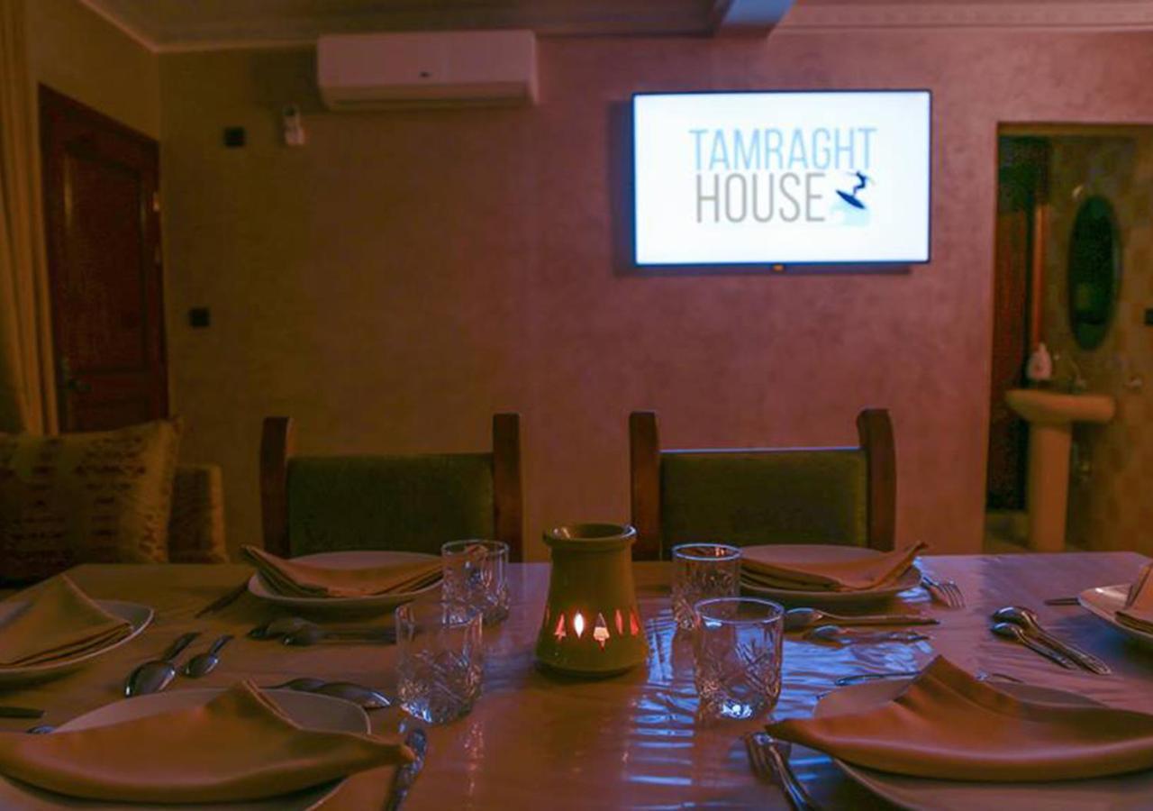 Tamraght House Bay Hostel ภายนอก รูปภาพ